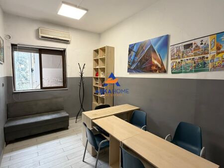 LOCALE COMMERCIALE IN AFFITTO "VICINO LSI, BLLOK" 85.000 LEKE