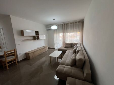 Apartament 2+1+2 me qira