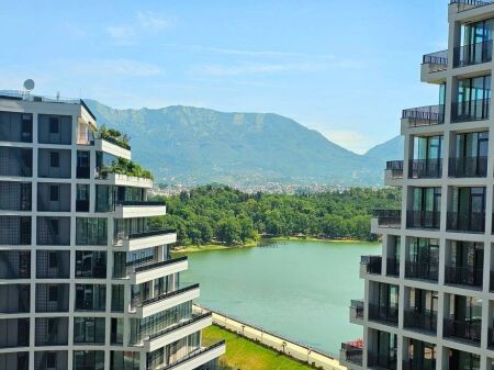 Apartament 2+1 me verandë + Post Parkimi , Lake View Residence Liqeni Artificial