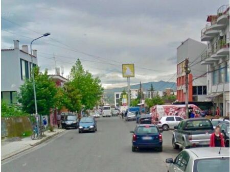 In affitto, Hotel di 6 piani, Sauk, Tirana