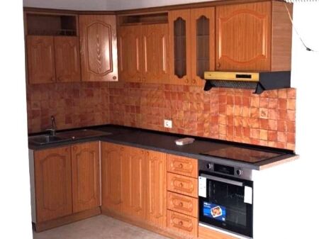 Appartamento 1+1 in affitto, 400 € vicino al Ex Campo di Aviazione