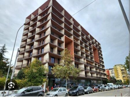 SI OFFRE AMBIENTE SUPER PREMIUM PER CLINICA O UFFICIO – RESIDENZA ALTANA