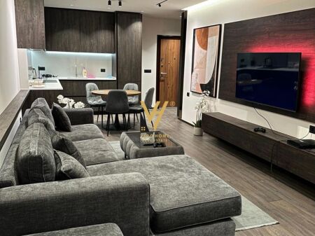JEPET APARTAMENT 1+1+BLK ME QERA TE ISH EKSPOZITA 1.000 EURO