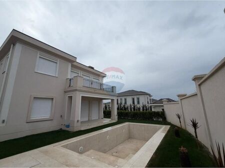 Villa - In Vendita - Rolling Hills 2, Tirana(ID: 530581001-83)