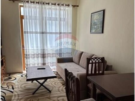 Apartament - Për Qira - Libri Universitar, Tiranë