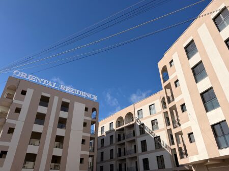 Apartments 1+1 for Sale – Oriental Residence, Golem  Clearance price