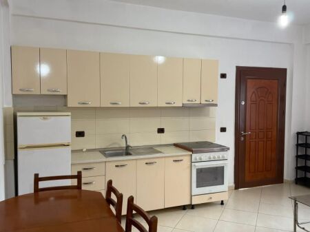 APARTAMENT 1+1 PER QERA TE STACIONI I TRENIT