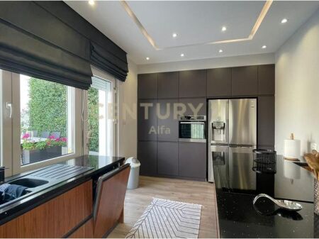 Affitto Villa Premium con Piscina – Residenza Kodra e Diellit 2, Tirana