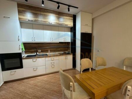 Qera, Apartament 2+1, Unaza e Re