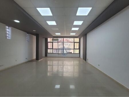 Ufficio - In Affitto - Myslym Shyri, Tirana
