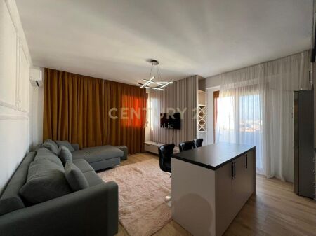 SHITET APARTAMENT 2+1 MOBILE NE PLAZH ILIRIA DURRES!