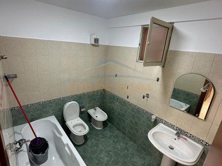 Shitet, Apartament 2+1+2+Post Parkimi, Don Bosko, Tiranë