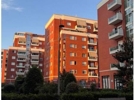 Shitet, Apartament 1+1, Unaza e Re.