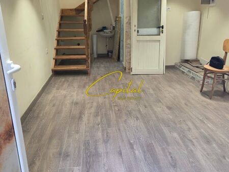 AMBIENTE COMMERCIALE IN AFFITTO 55 M2 ASTIR 40.000 LEKE