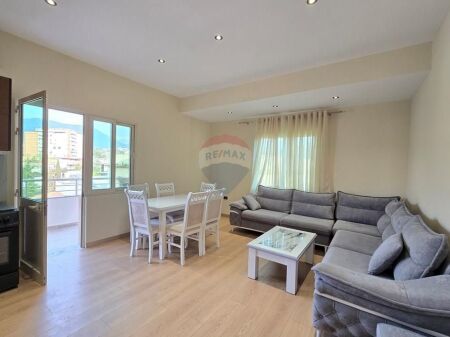 Appartamento - In Affitto - Ville Tedesche, Tirana