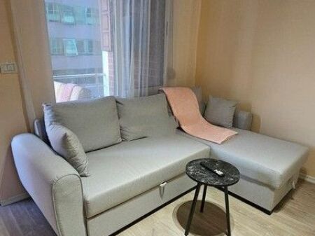 JAPIM ME QIRA APARTAMENT 1+1 TE USLUGA !