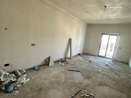 APARTAMENT 1+1 NË SHITJE – TIRANA PORTA E RE