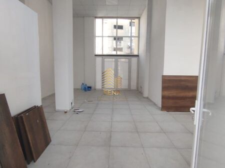 In vendita, Locale commerciale, Oxhaku, 222.000 Euro
