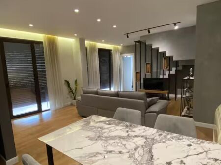 SUPER DUPLEX FOR SALE IN CENTER