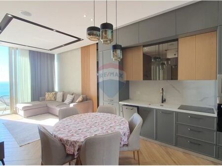 Apartament Luksoz 2+1 ne shitje , Green Coast 1