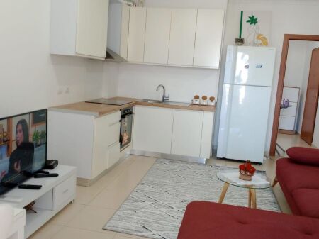 Apartament 1+1 prane Grand Galeri