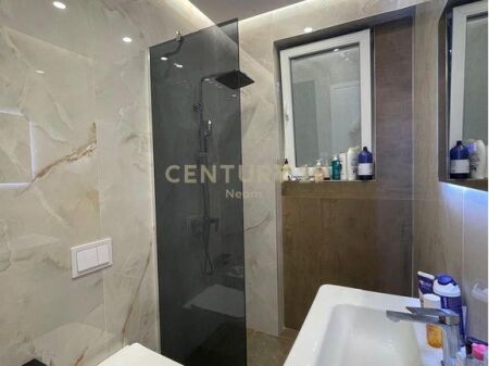 QIRA, APARTAMENT MODERN 1+1, LIQENI I THATE!!