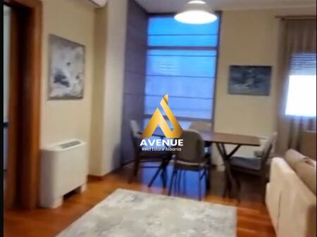 JEPET ME QIRA APARTAMENT 3+1+2 TUALETE +2 BALLKONE, RRUGA E KOSOVARËVE, TIRANË.
