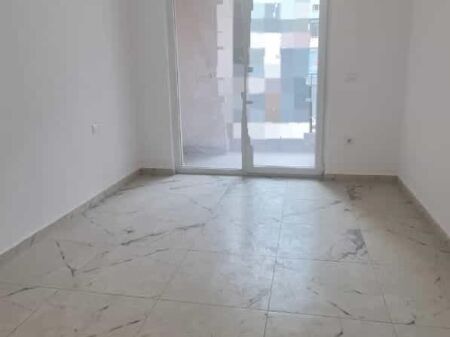 Ufficio in Affitto 1+1 Da Dritan Hoxha (ID BZ2891) Tirana