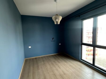 UFFICIO IN AFFITTO 70M2 VIA DIBRA 48.000 LEKE FH-65842