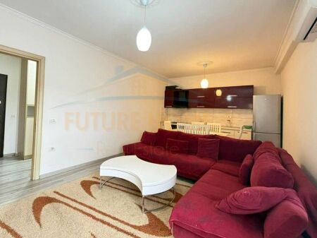 Shitet, Apartament 1+1, Unaza e Re