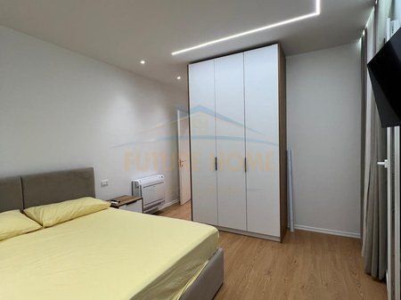 Shitet, Apartament 2+1, Kompleksi Univers City, Tiranë.