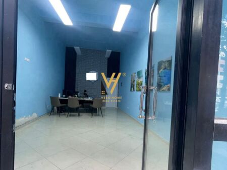 NEGOZIO IN AFFITTO 40 M2 A ASTIR 50.000 LEKE