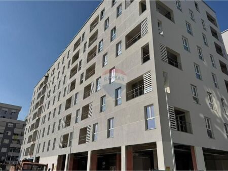 Apartament - Për Shitje - Kika 2, Tiranë(ID: 530261046-493)