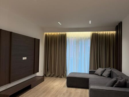  Jepet apartament 2+1 me qira te Lione Park