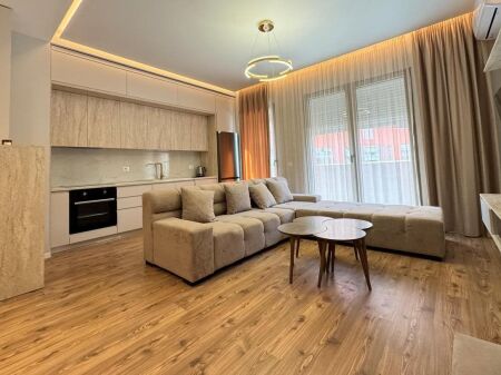  Affitto | Appartamento 1+1  Complesso Delijorgji, Tirana