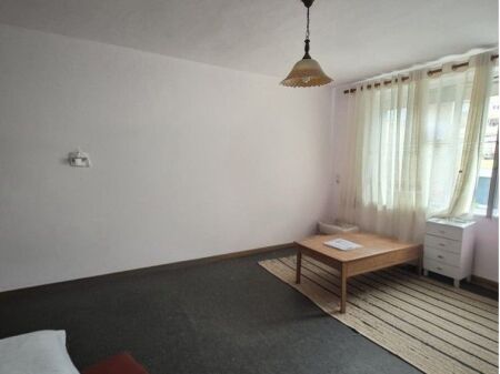 Apartment 1+1 for sale – Kavajës Street, near Garden Building!