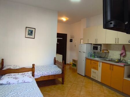 Studio apartment for sale Mali Robit