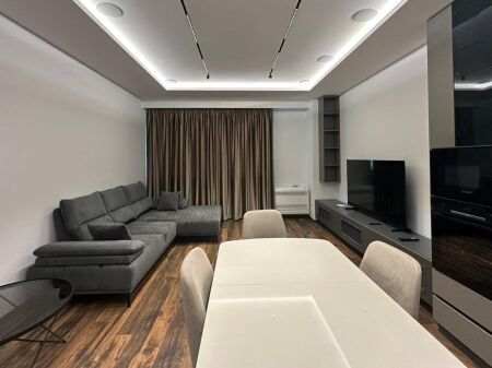 Jepet apartament 1+1 me qira  te Lion Park 1, Rruga e Elbasanit 