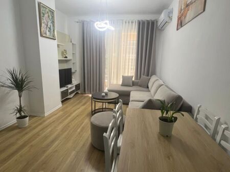 Appartamento 1+1 in affitto Ex Campo di Aviazione 58.000 Leke