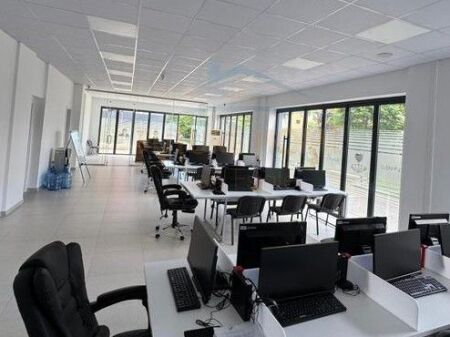 Affitto, Locale Commerciale, Residenza Future Home.
