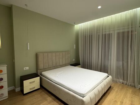 Jepet me qera apartamenti 2+1+2+bllkRruga e Dibres
