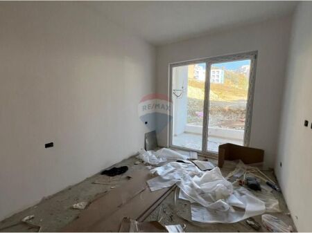 Apartament - Për Shitje - Rruga Bamir Topi, Tiranë(ID: 530191031-729)