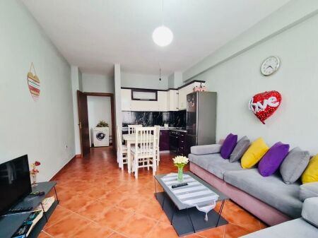 APARTAMENT PER QIRA 1+1 ASTIR!