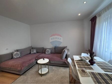 JEPET ME QIRA APARTAMENT 1+1 TEK MYSLYM SHYRI!