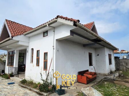 VILLA PRIVATA IN VENDITA SU 2 PIANI 3+1 SPIAGGIA DURRËS