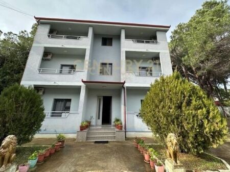 HOTEL IN AFFITTO