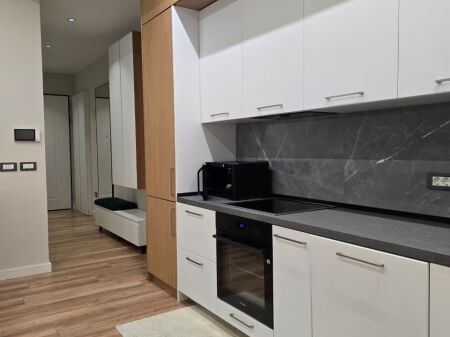 Apartament 1+1 +parkim me qera ne Kompleksin Delijorgji