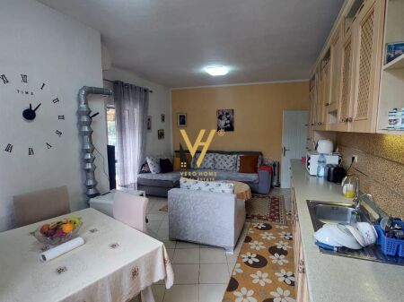 JEPET APARTAMENT 2+1+2+BLK ME QERA NE SELITE 55.000 LEKE