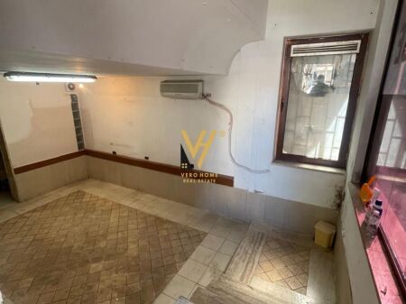 SHITET DYQAN DUPLEX 20 M2 TE RRUGA E DURRESIT 14.000.000 LEKE