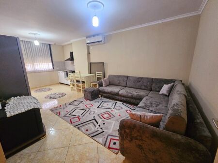 Apartament 1+1 me qera Oslo brryli, unaz